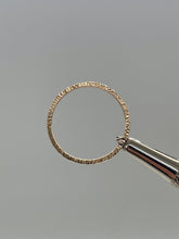 Load image into Gallery viewer, Minimal Stripes
