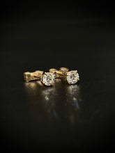 Load image into Gallery viewer, Diamond earrings
