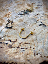 Load image into Gallery viewer, Gold plated piercing style ring
