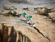 Load image into Gallery viewer, Dioptase earrings
