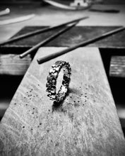 Load image into Gallery viewer, Round zipper ring
